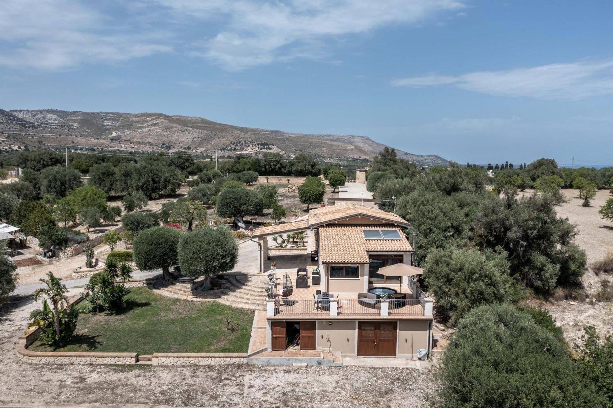 Villa Badessa Ното Екстер'єр фото